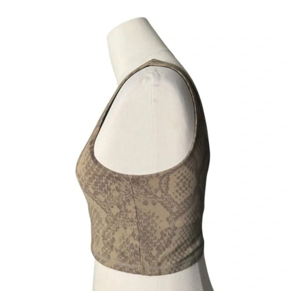 Varley - Lets Go Walker Bra Khaki Snake in S - Picture 4 of 7